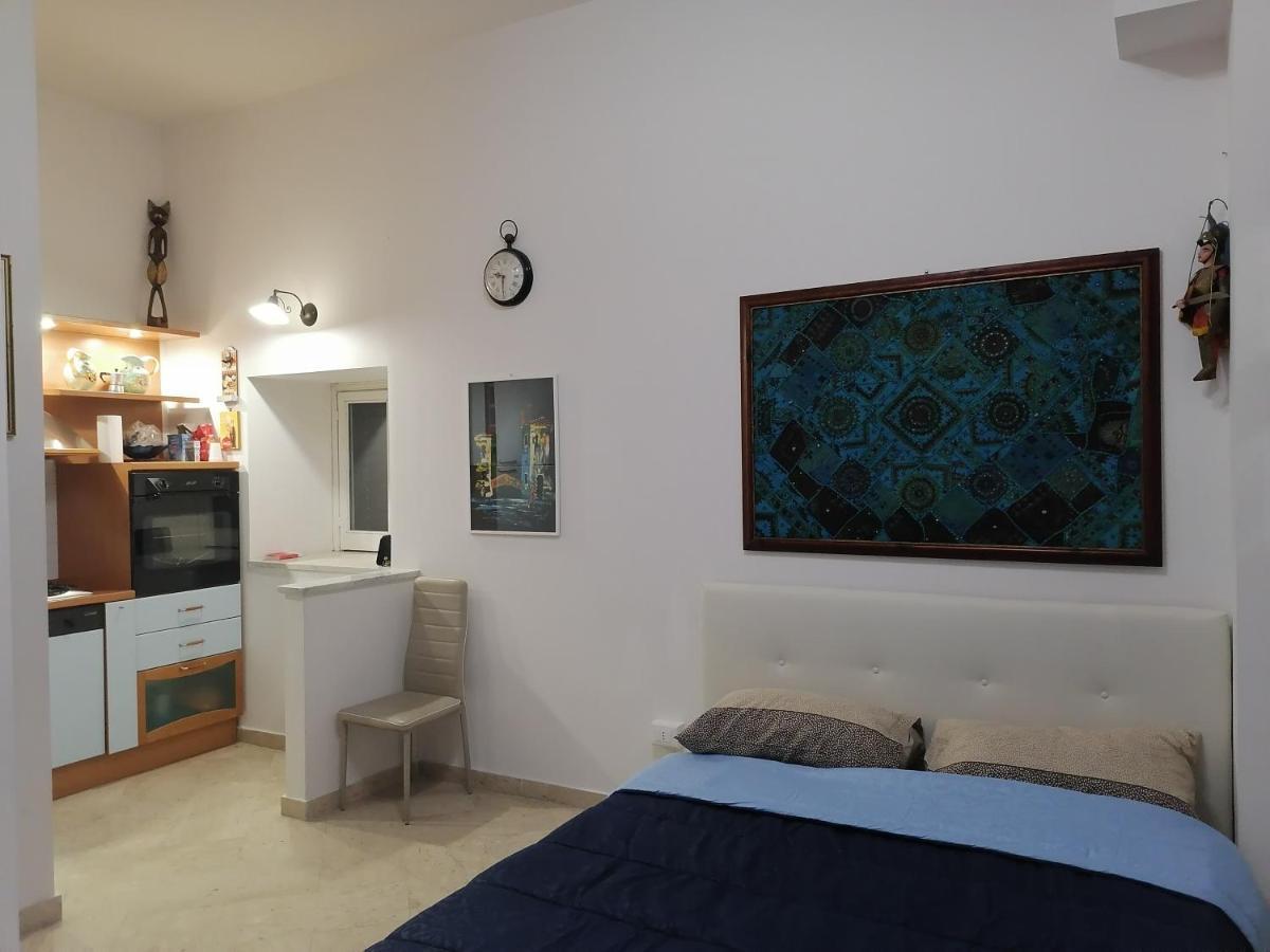 A Due Passi Appartament Hotel Palermo Bagian luar foto