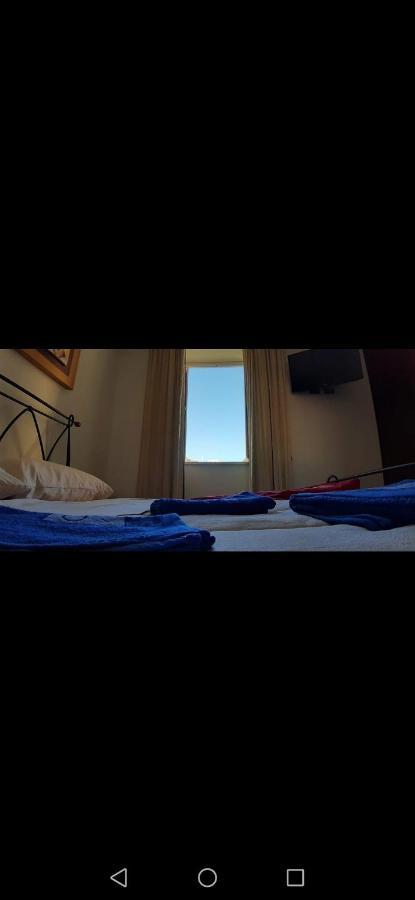 A Due Passi Appartament Hotel Palermo Bagian luar foto